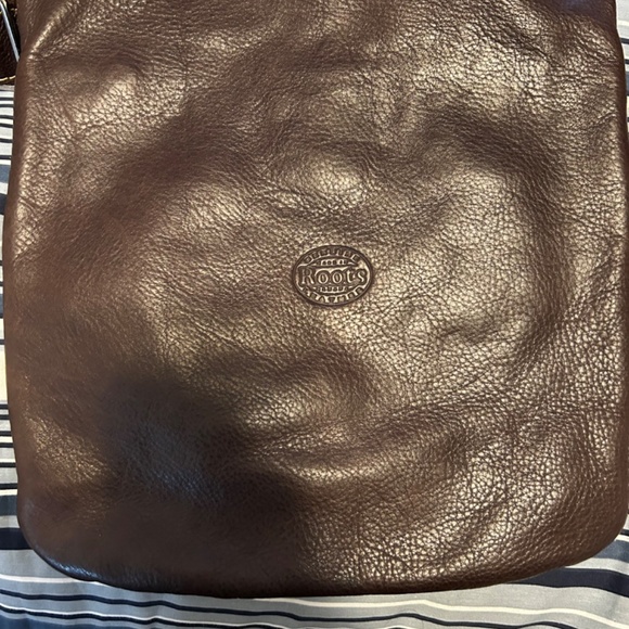 Roots brown leather flat bag - Picture 3 of 3